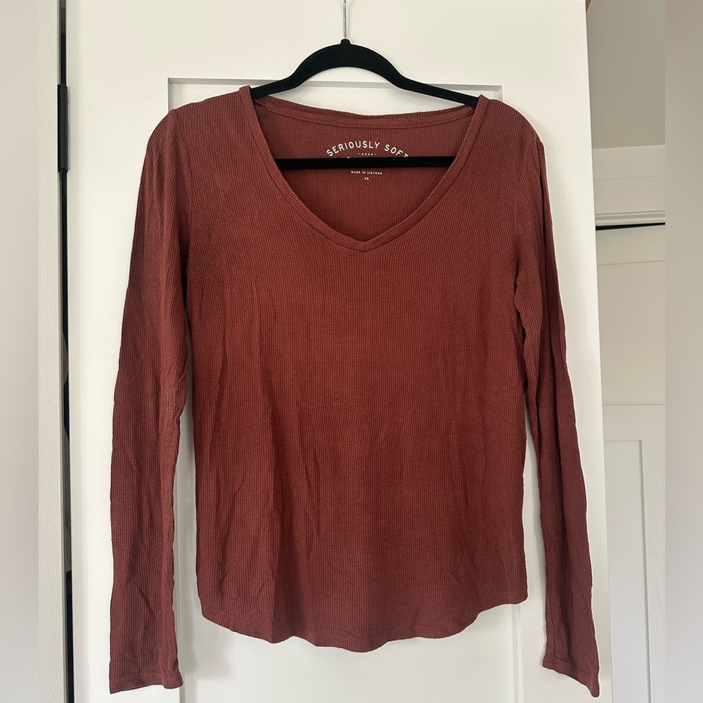 AERO Seriously Soft Women's Long Sleeve Rust Tee - Size XS